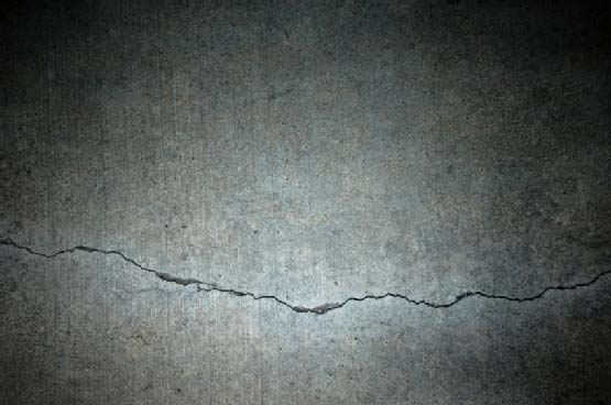 The zoomed image of cracked wall at Euless, TX